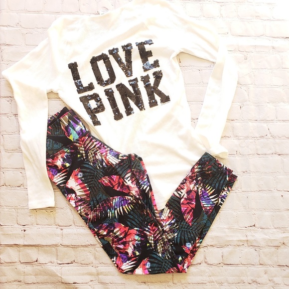 PINK Victoria's Secret Pants - PINK leggings and top